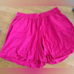 Lane Bryant Women's Pink Shorts. NWOT size 14/16